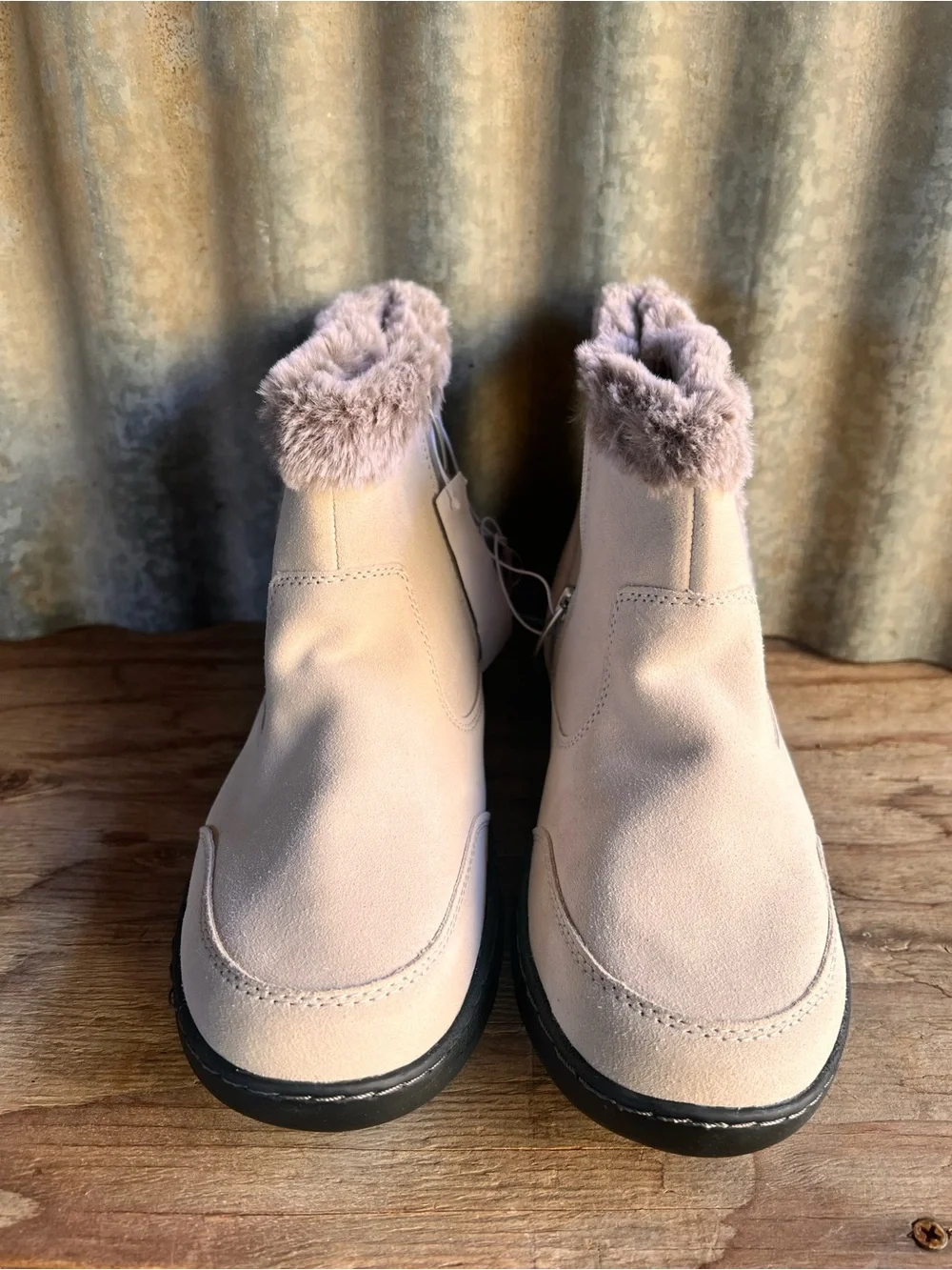 Khombu Iris women's winter ankle boots